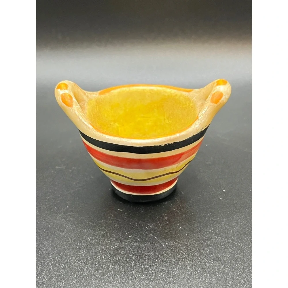 Vintage Italian Ceramic Egg Cup Embossed ITALY or‎ Trinket Dish 2